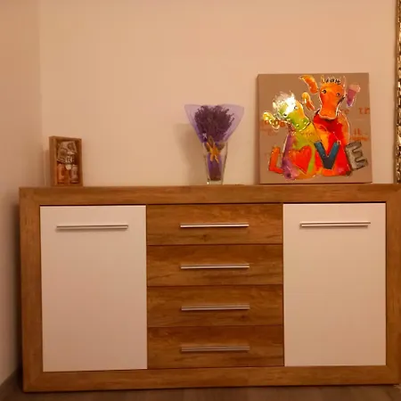 Welcoming House With Ac In The Forest Region And 700 M To The